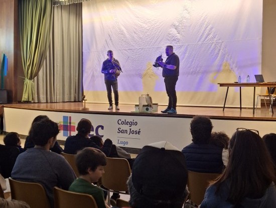 Imagen noticia Cetrería en el colegio San José de Lugo