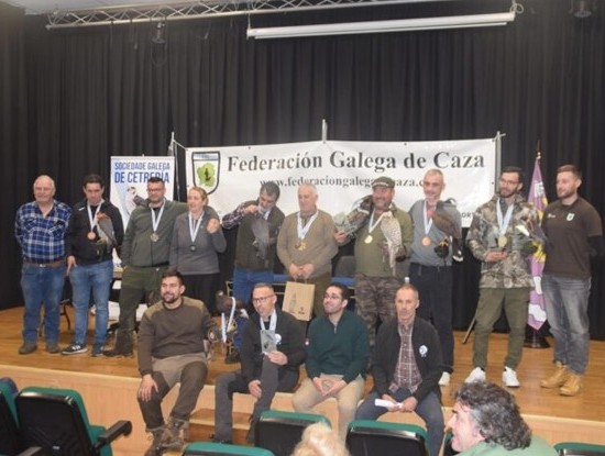Imagen noticia Santa Comba acogió el campeonato provincial de cetrería